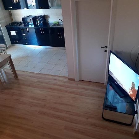 Apartament 3 Camere Râmnicu Vâlcea Exteriér fotografie